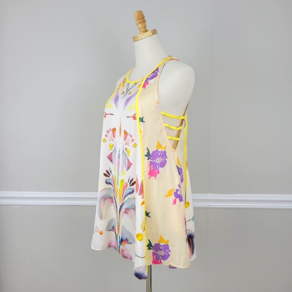 Free People Sleeveless Keyhole Back Peach Floral Top Size XS - Picture 2 of 6